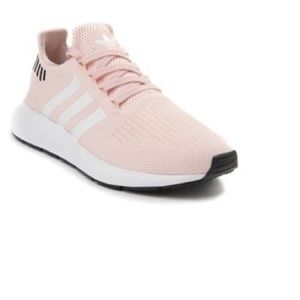 Meet your Posher, Awa